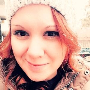 Meet your Posher, Stacy